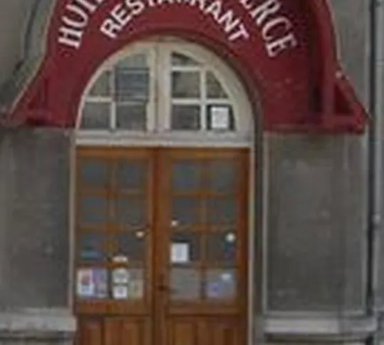 Hotel-restaurant Du Commerce 2*