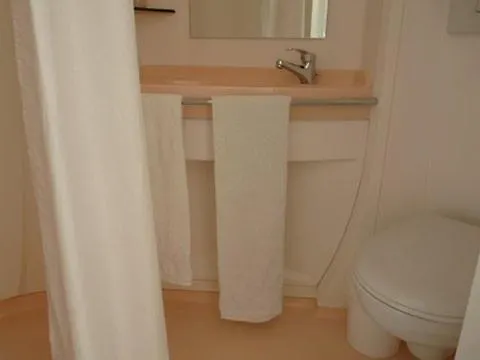 Hotel-restaurant Du Commerce Hotel Aubréville